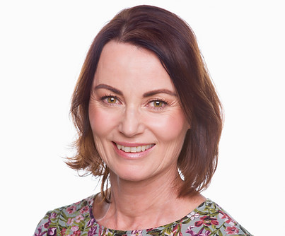 Lynnne O'Sullivan_edited.jpg
