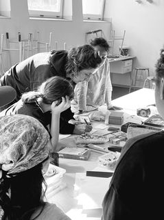 Vogel heißt Paki. tagebuchstaben spezial 6/26