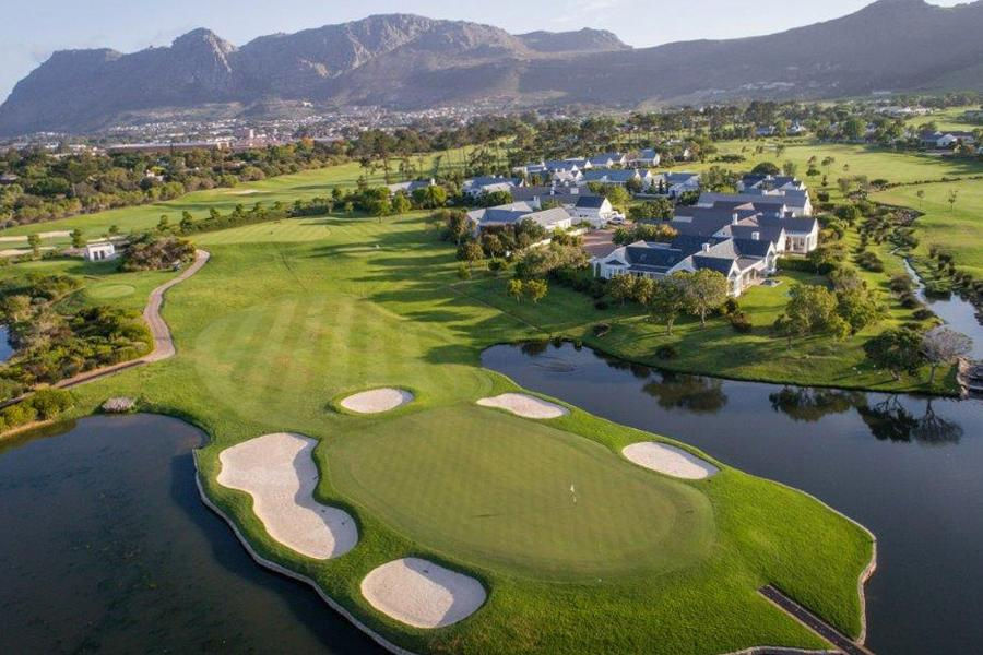 Main Image - High res 7th holeDavidRogers.jpg