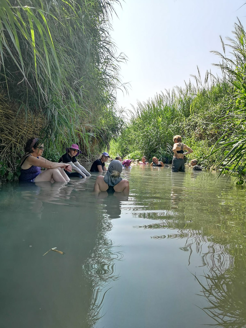 מאירות שביל ישראל בנחל תנינים