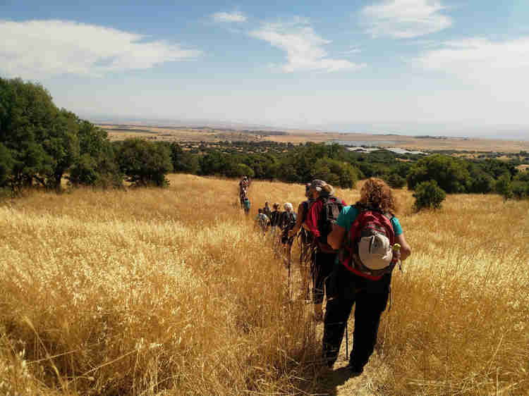 מאירות שביל ישראל בשביל הגולן יורדות מהר החוזק