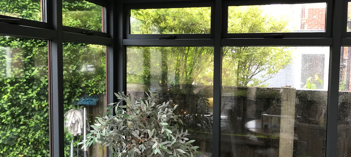 conservatory roller blind