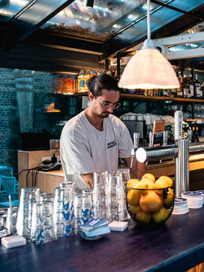 yaya-restaurant-lille-groupe-soiree-entreprise.jpg