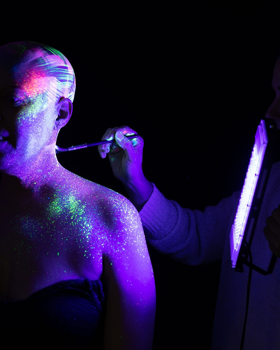 maquillage fluorescent