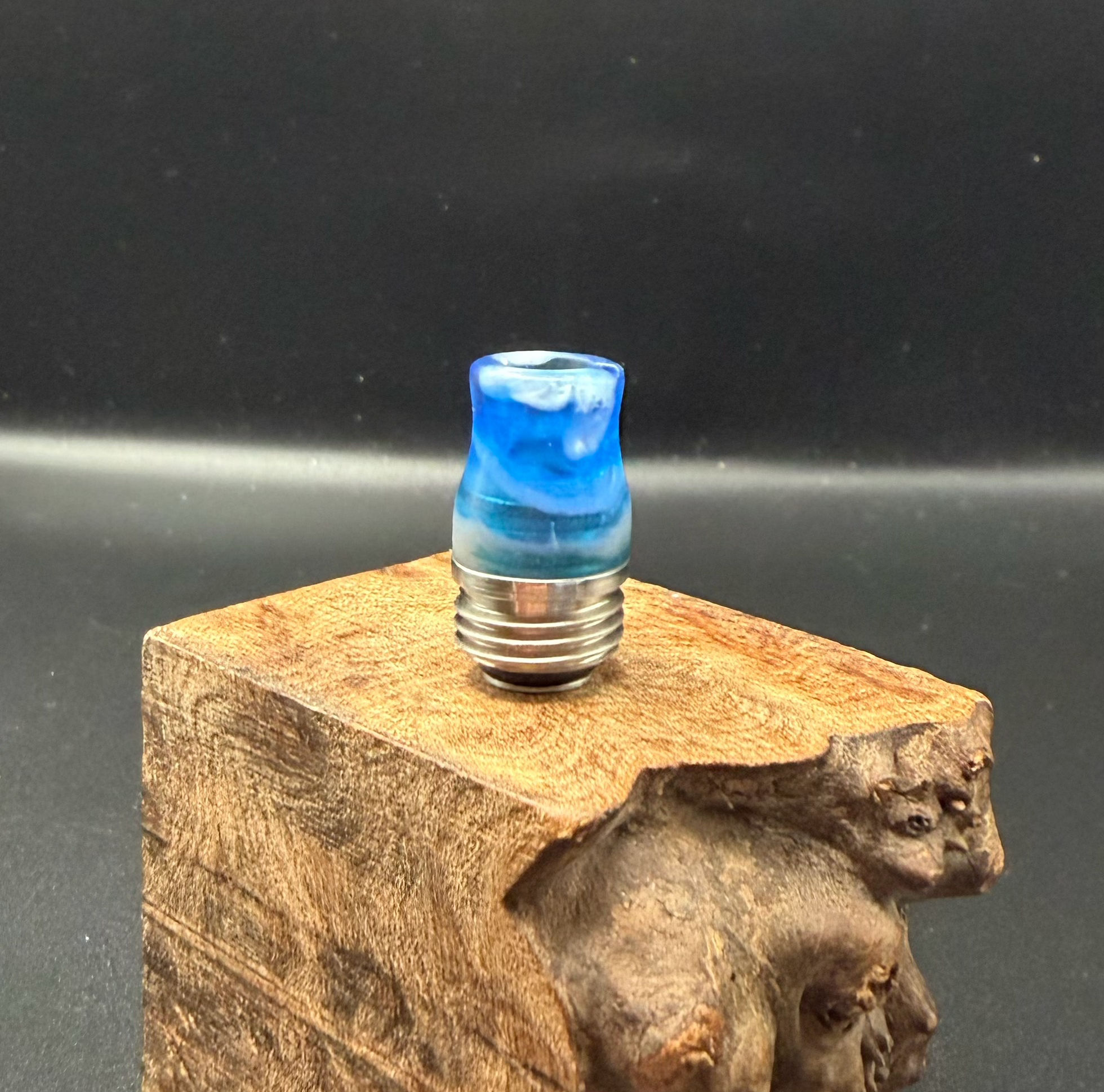 Translucent blue, pearl white integrated tip
