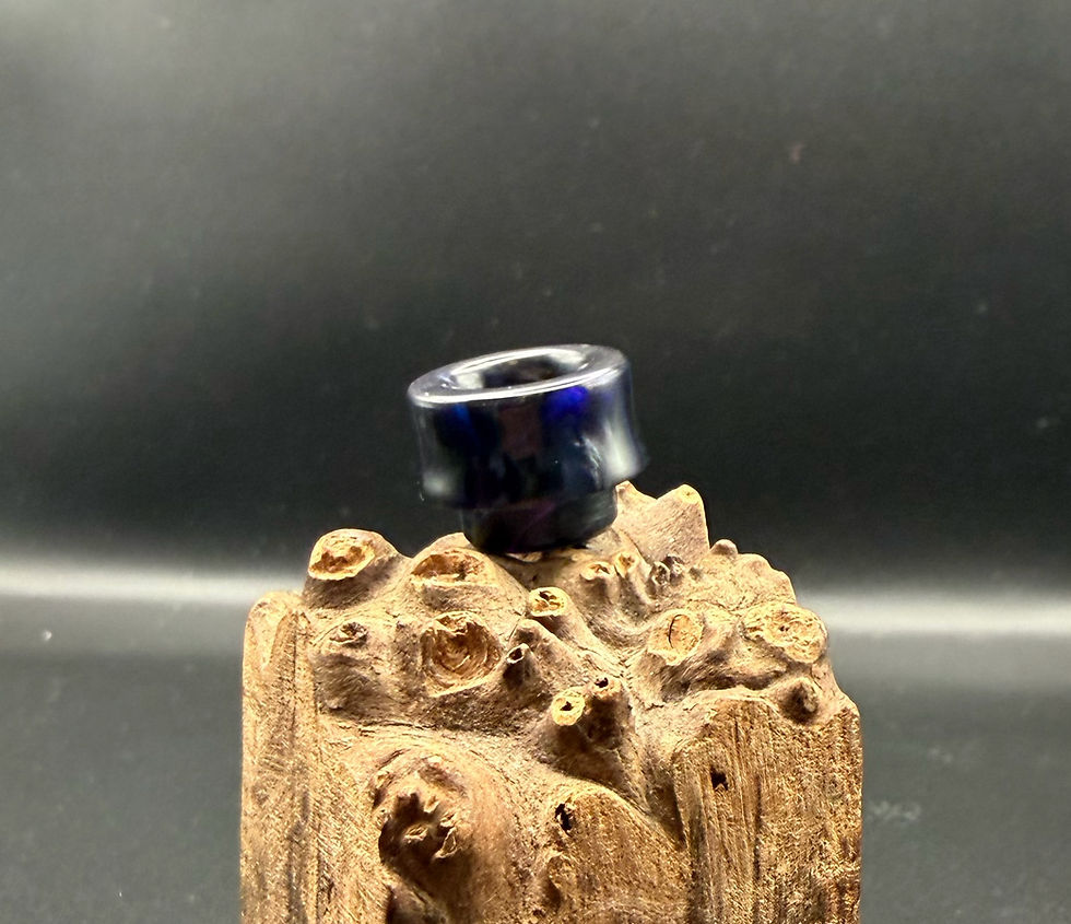 Miniature : Black, blue, pearl 810