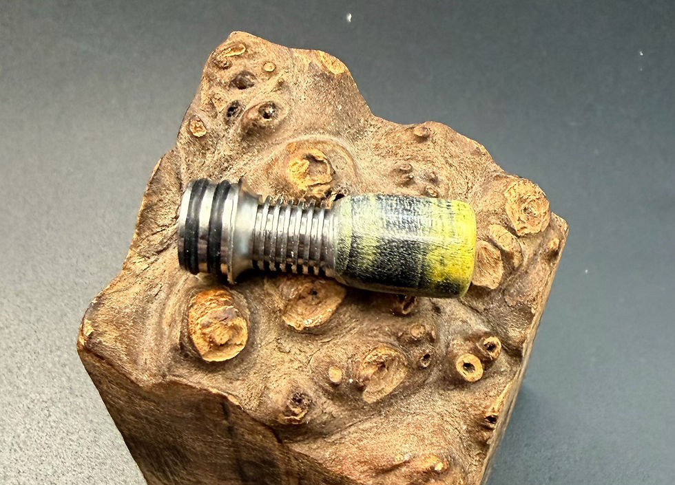 Miniature : Dye stabilised black/yellow long, ribbed 510