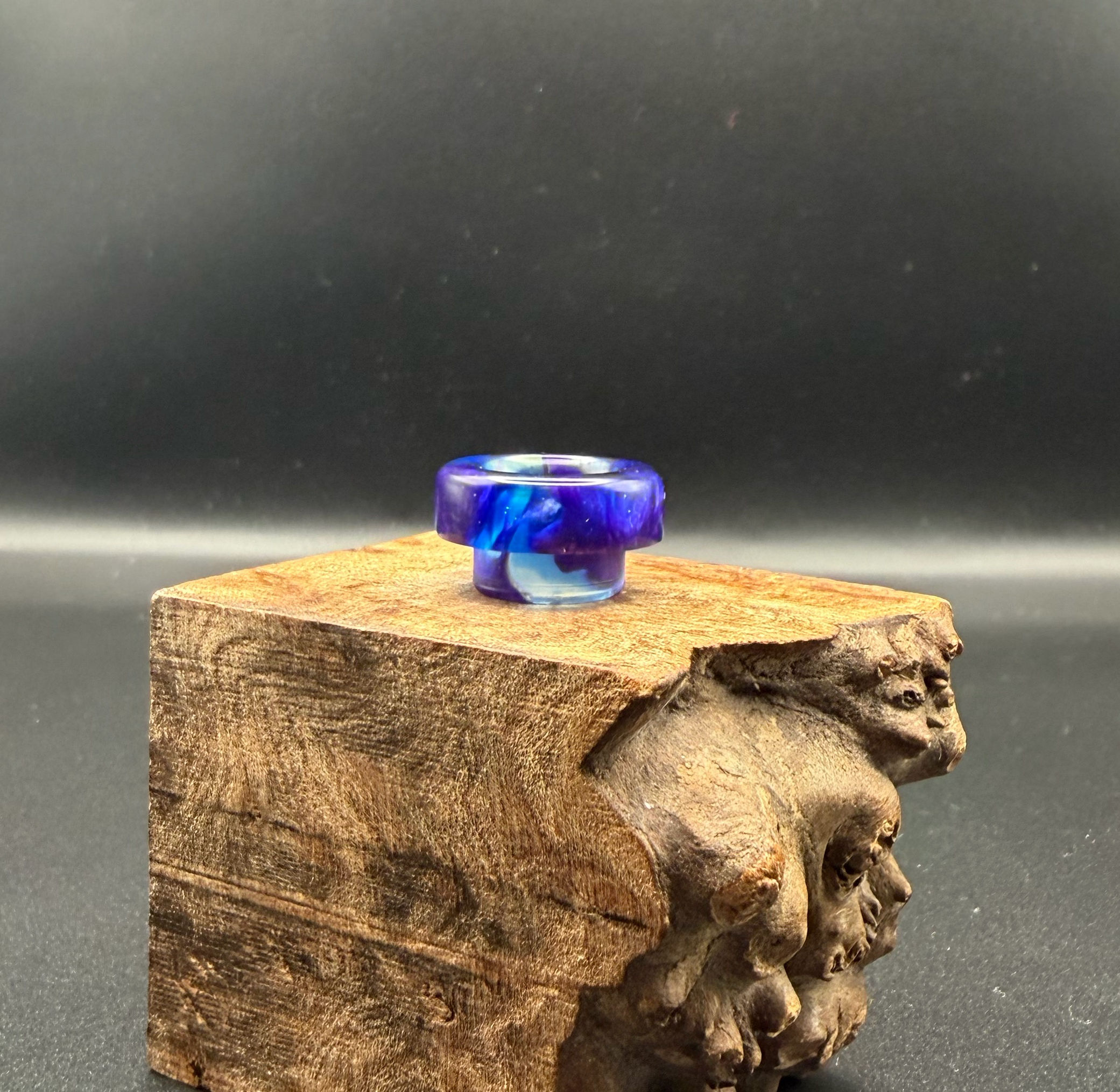 Translucent blue, pearl blue, purple 810