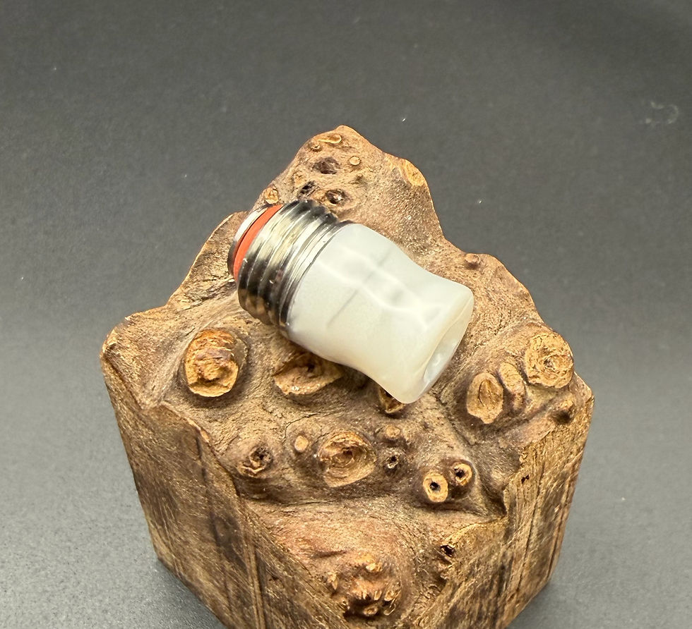 Miniatura: White juma integrated tip