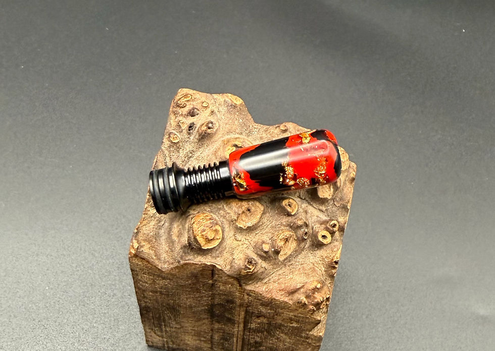 Miniatura: Red, black, gold leaf long ribbed 510