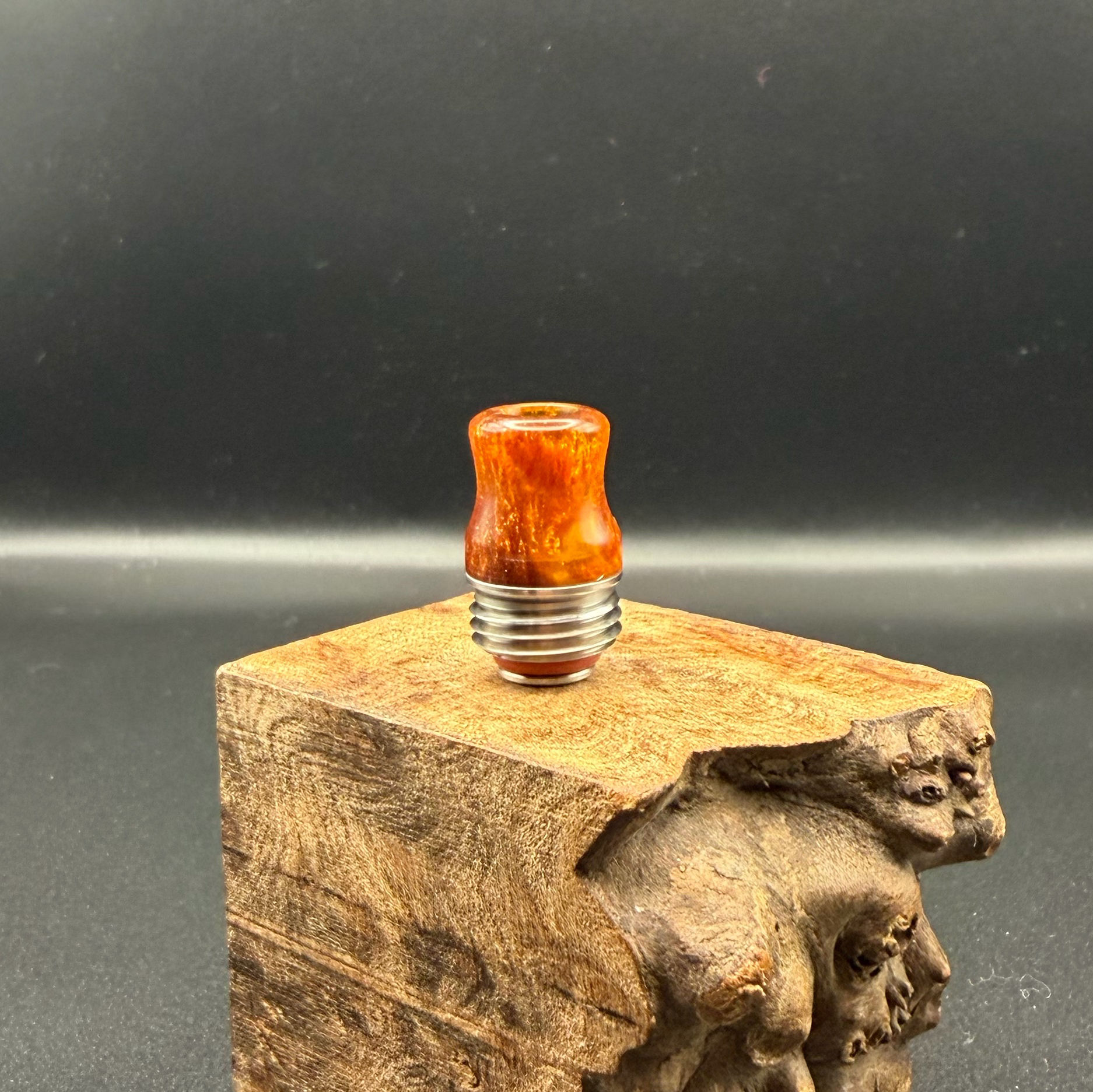 Translucent Amber, pearl copper integrated tip..