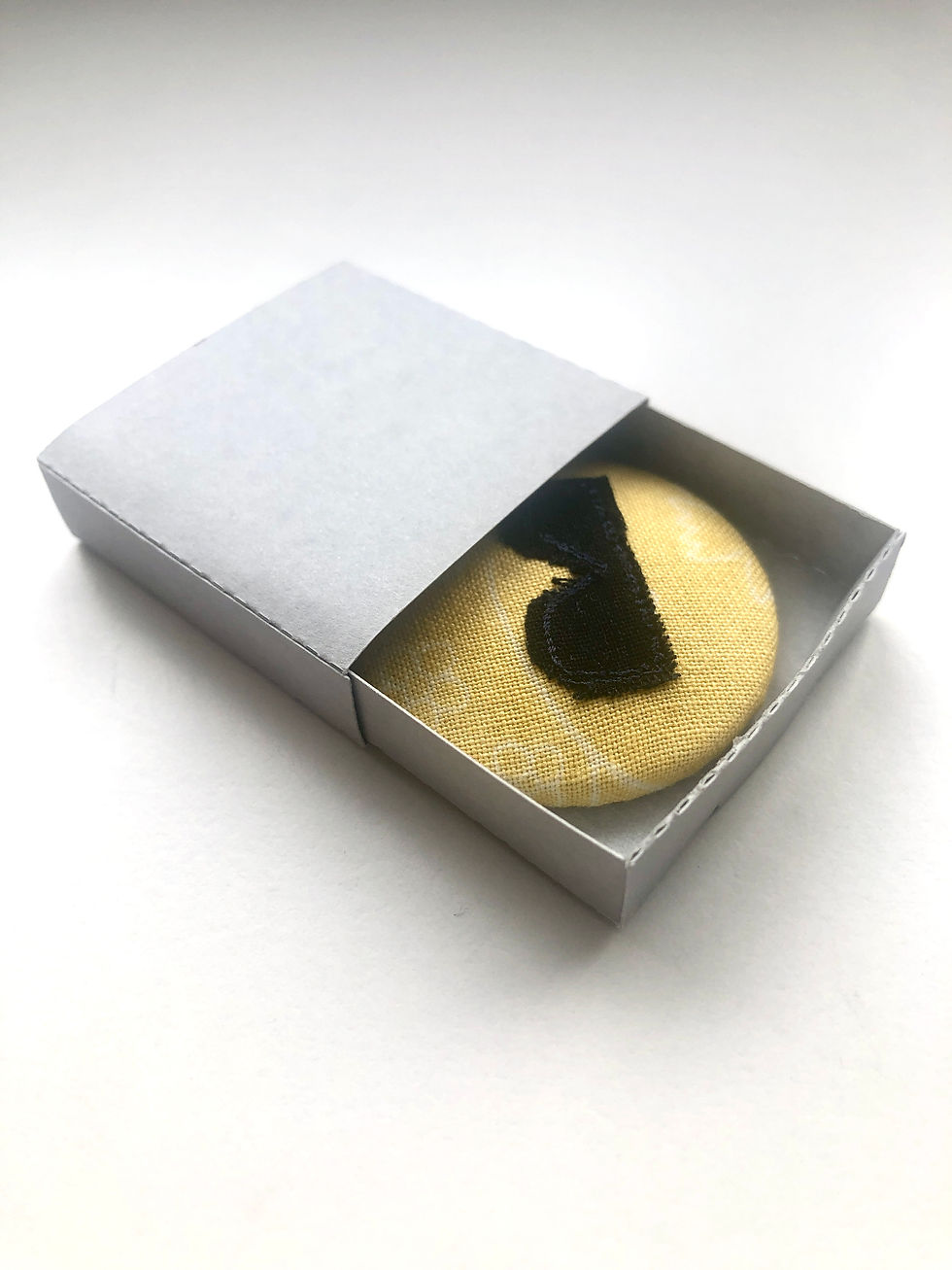 Thumbnail: Sunglasses Button