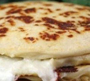 pupusa de queso.jpg