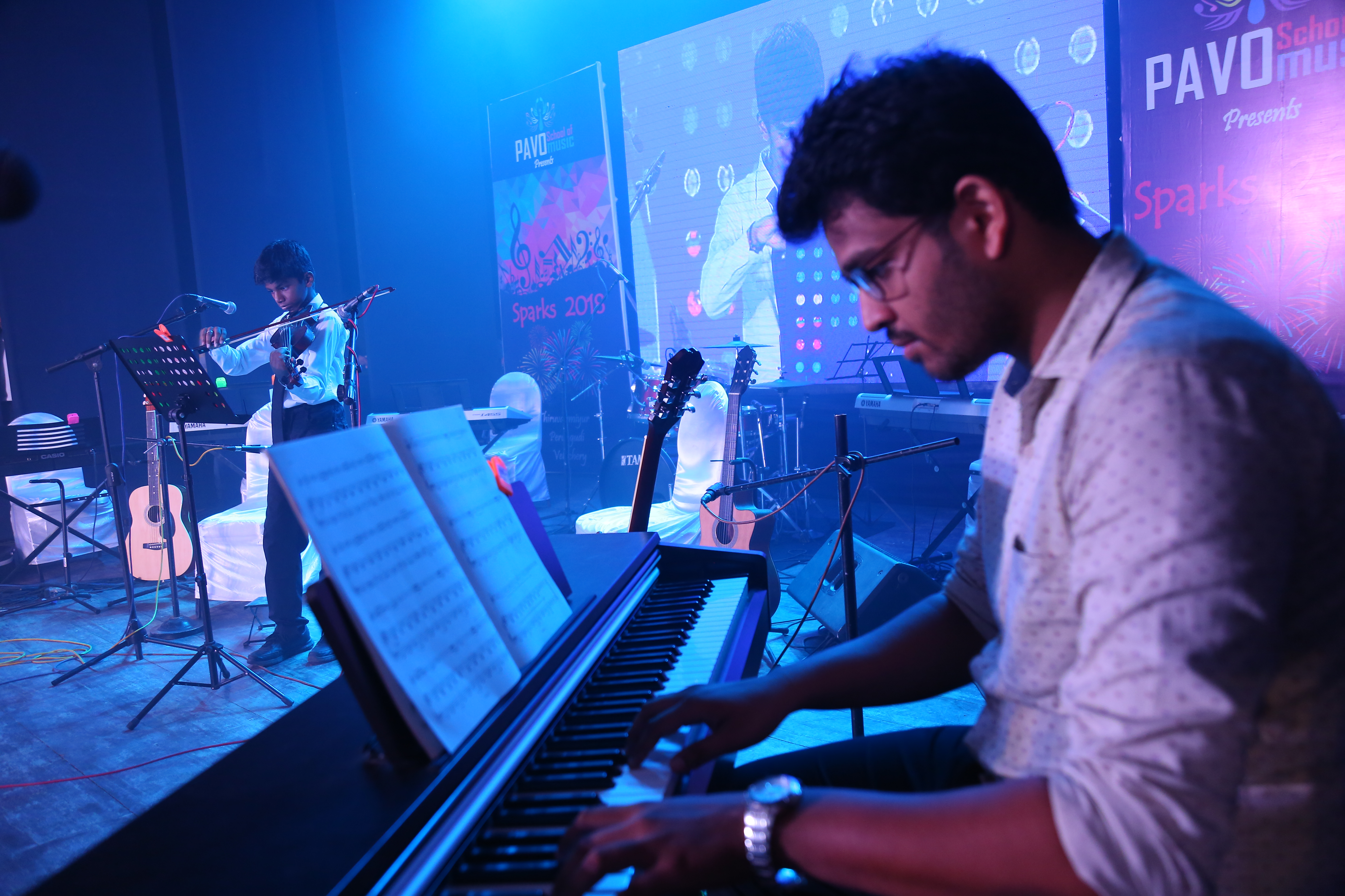 VIGNESHFOTOS7402