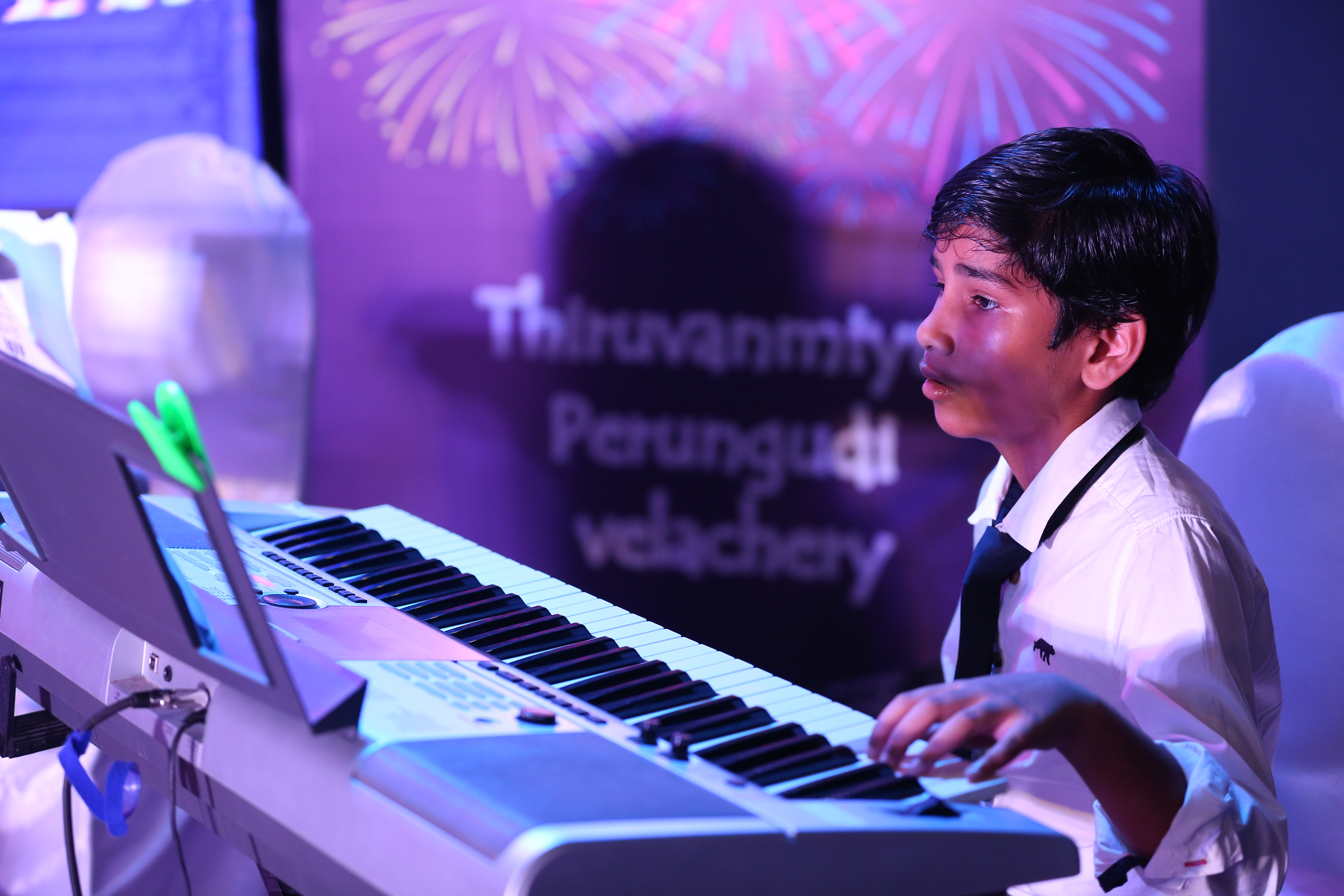 VIGNESHFOTOS7724