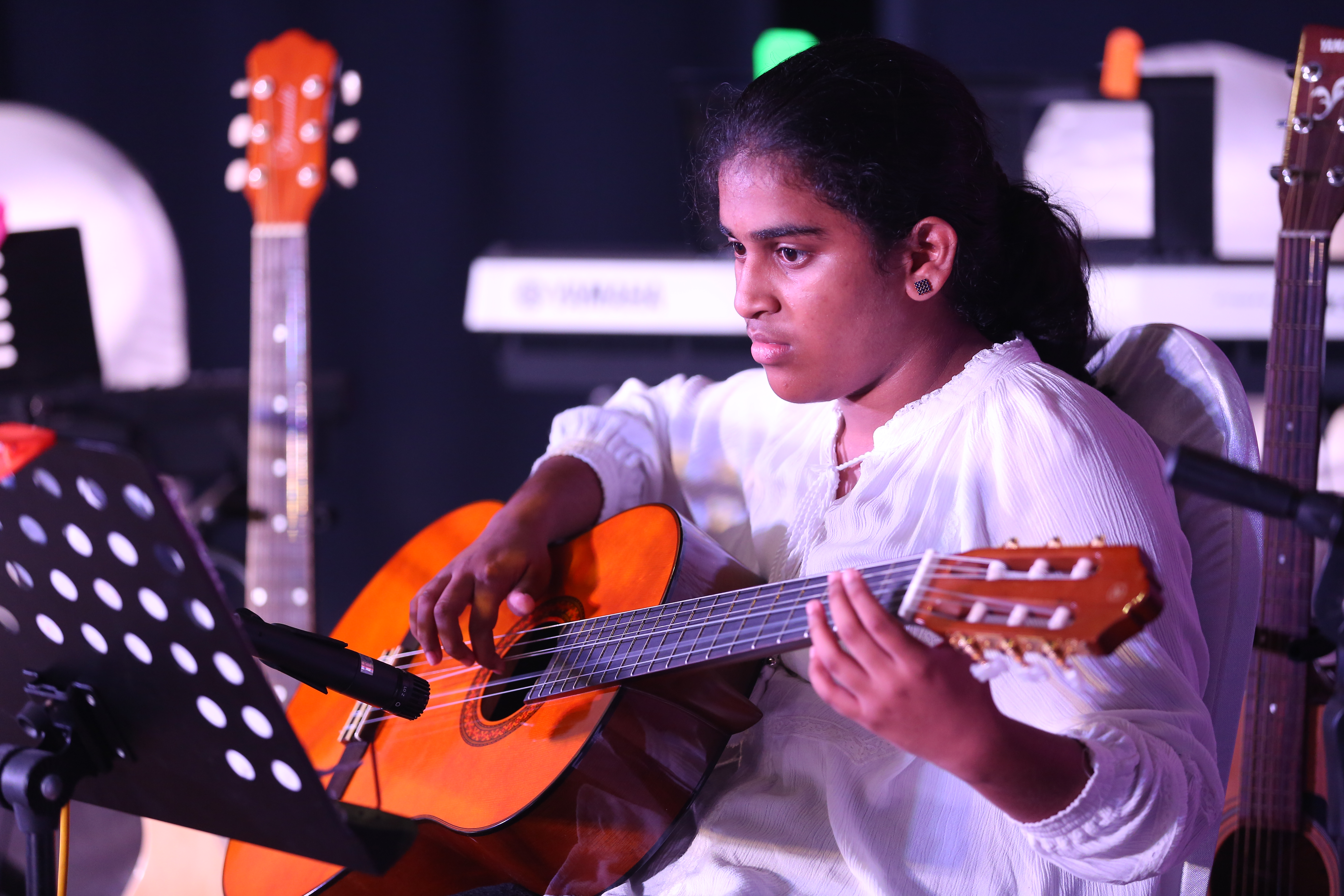 VIGNESHFOTOS7723