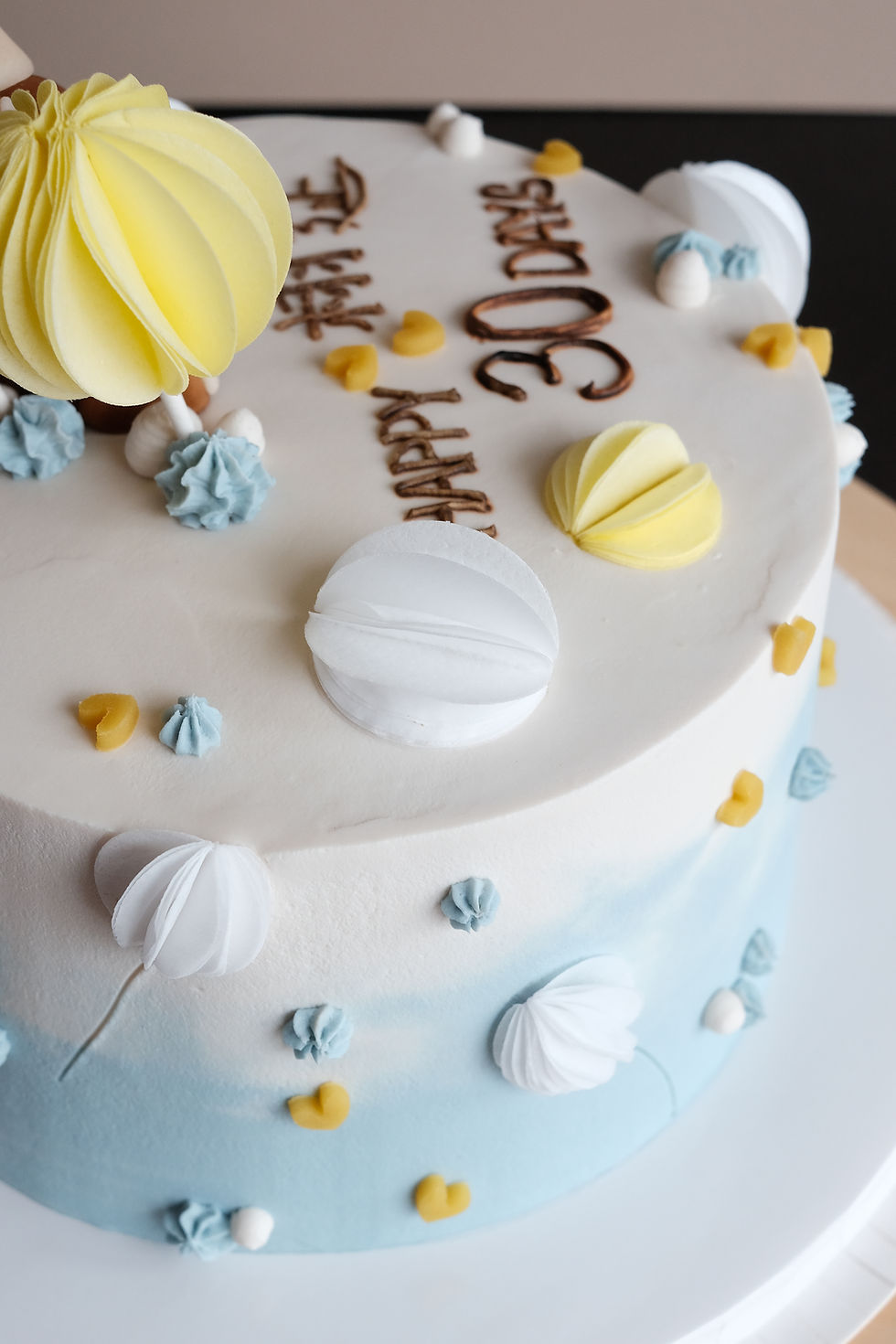 Thumbnail: 8" Baby Birthday Cake