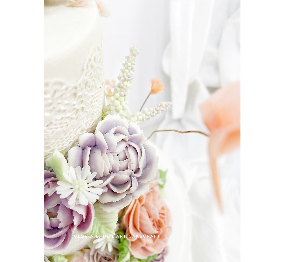 Thumbnail: 3-tiers Wedding Cake with Wafer Extensions