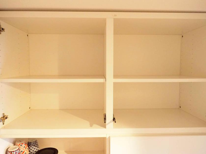 Thumbnail: Kitchen shelf with door