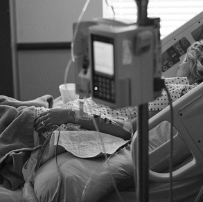 The Physical Realities of Miscarriage: A Personal Story of Dilation and Curettage (D&C) and Pregnancy Loss at Home