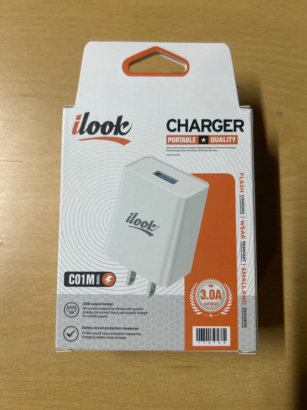 Miniatura: ⚡ Cargador iLook C01M – 3.0A USB