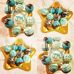 Teal and White Cake-Pops