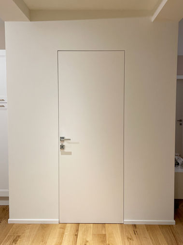 porte interne a filomuro, porte a filo muro, porte su misura gazzo, serramenti su misura a gazzo, tondin serramenti gazzo