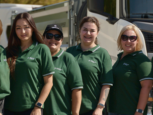 Жінки за кермом вантажівок: FAST виступив партнером фінальних змагань проєкту Reskilling Ukraine