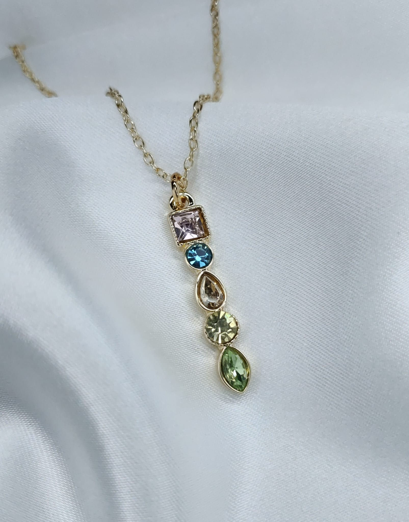 Gold Necklace with Multicoloured Gem Stone