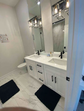 Spotless vacation rental bathroom cleaning service