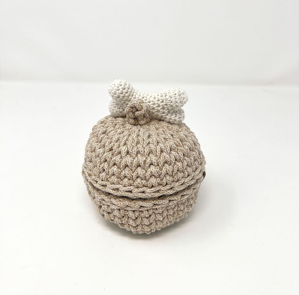 サムネイル： Snack basket