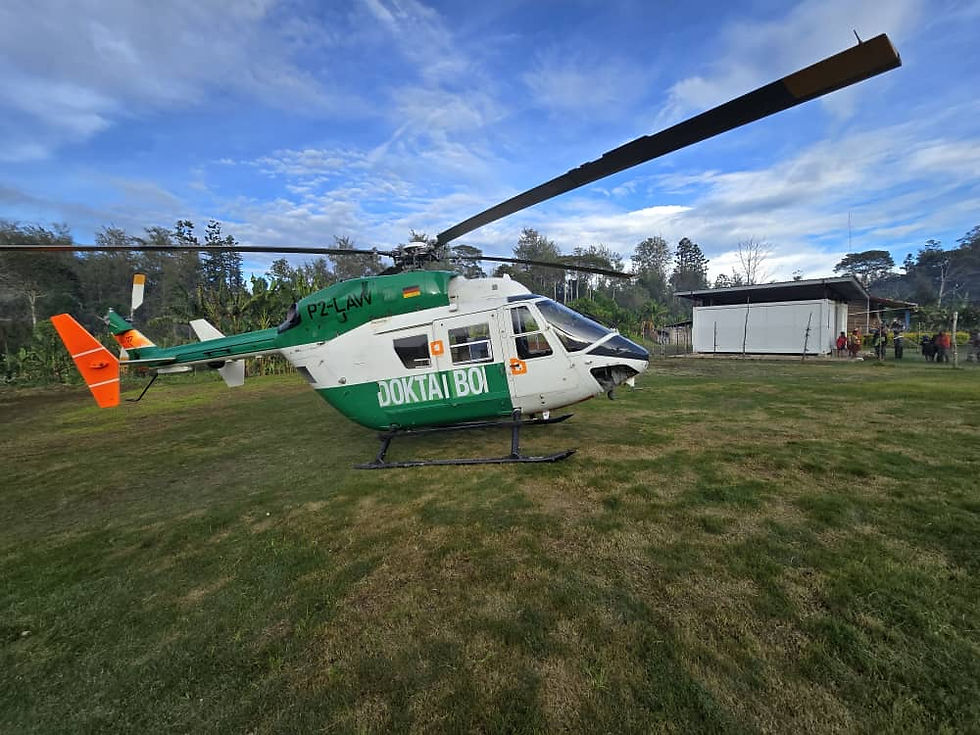 Picture supplied: Dokta Boi at Indagen waiting for the patient to be medevaced.