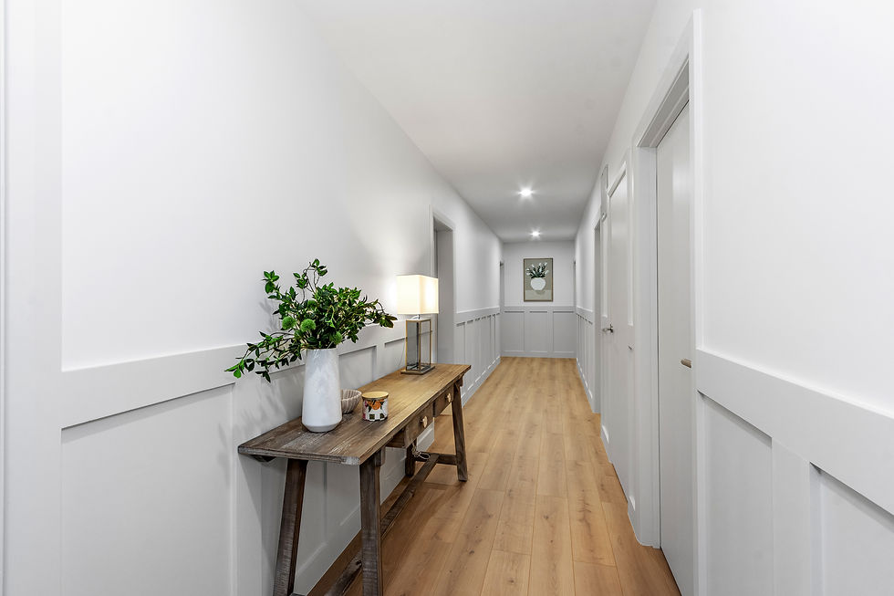 Baretta_Street hallway