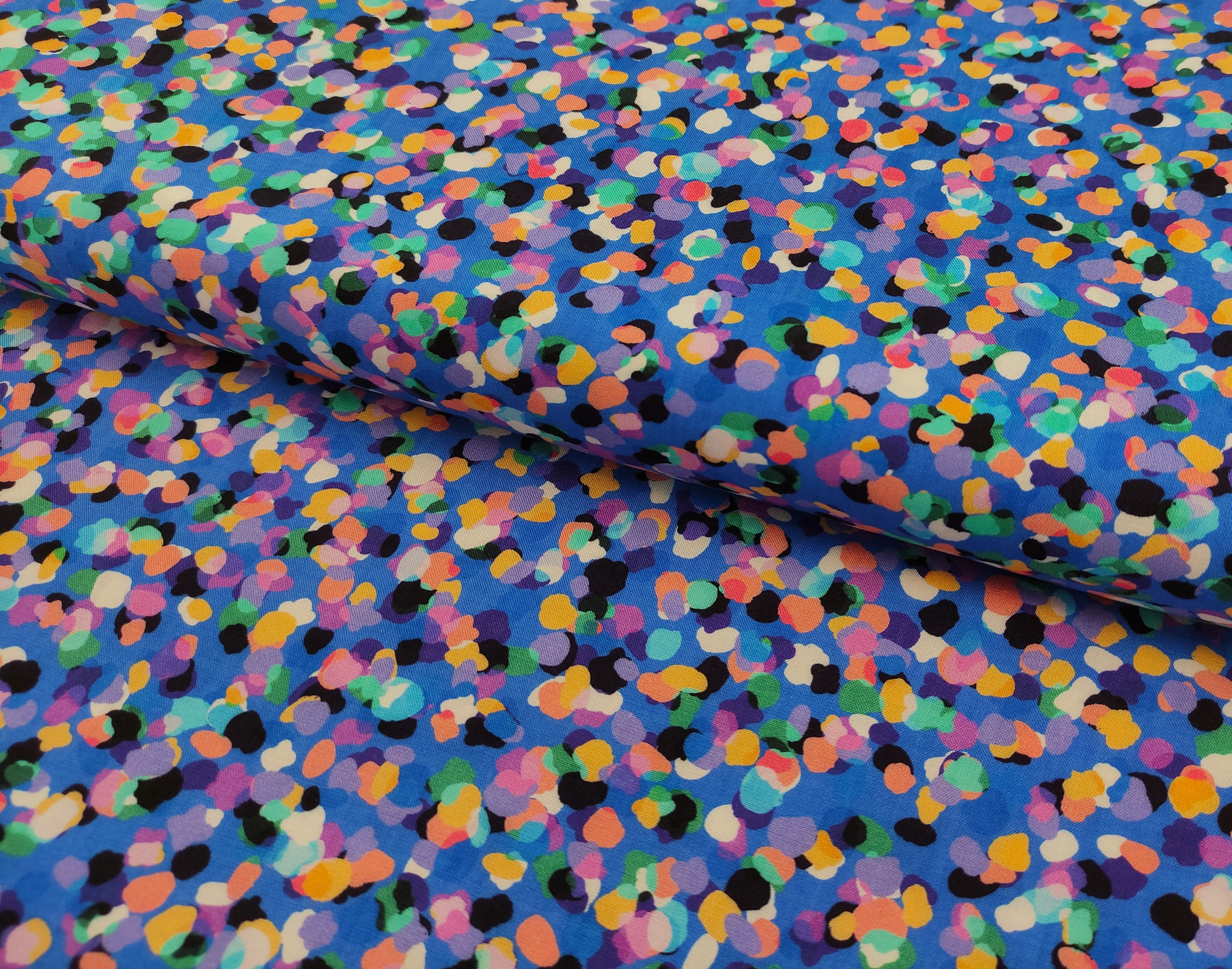 Dashwood Studio: part spot 100% viscose/Rayon (Bluebell)