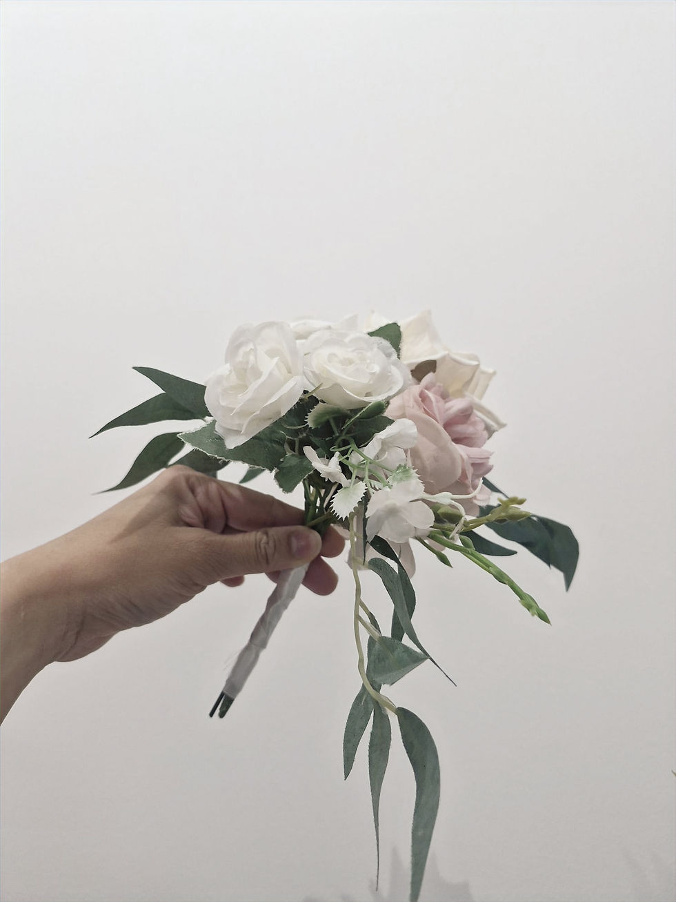 Thumbnail: Soft Ivory & Blush Aisle Floral Posy