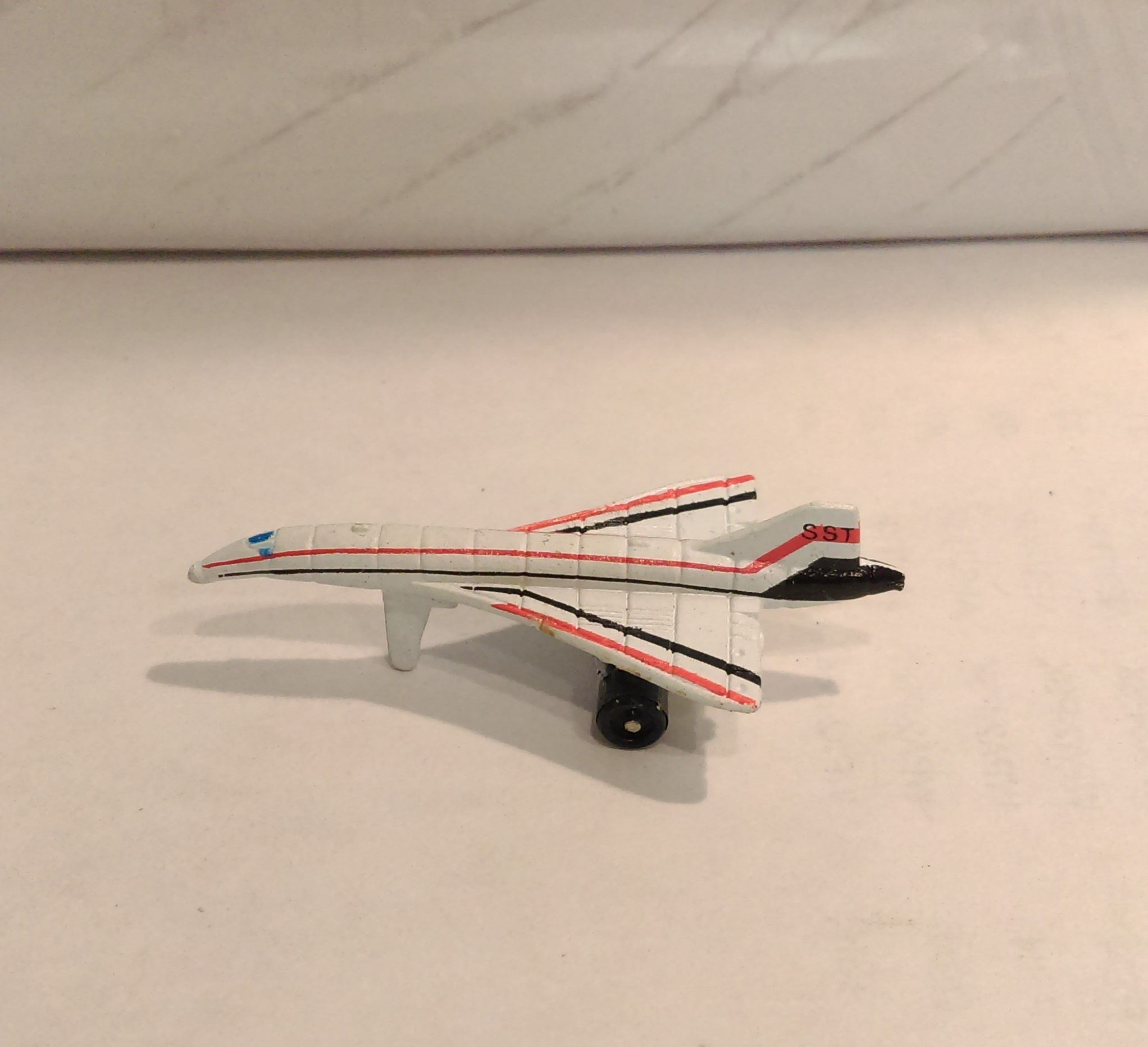 1987 CONCORD White Airliner