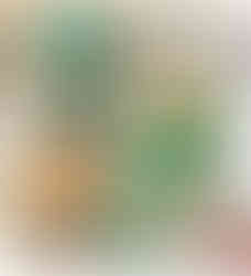 5 Piece Classic Holiday Tower