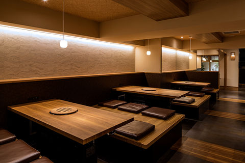 <座敷席>
