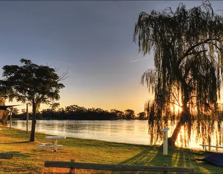 Temora-Lake-Centenary.jpg.webp
