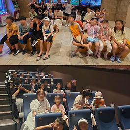 장유롯데시네마에 방문하였습니다.
센터에서 몬스터패밀리1을 시청한 이후 재밌었는지 시즌2를 영화관에서 보자는 의견이 많았습니다.
즐겁게 관람한 아동들은 인상적인 장면 및 등장인물들을 그리며 소감문을 작성해낼 수 있었습니다.📃🎨
맛있는 팝콘도 먹으며 문화생활을 즐겼습니다.🍿