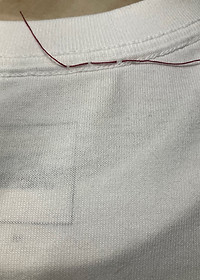 Tシャツの穴あき（後）