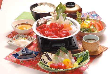 すき焼刺身膳
