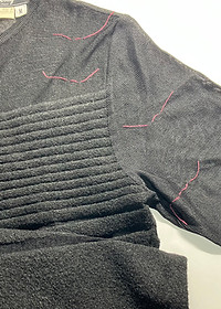 ニットリフォーム（脇下ほつれ）後