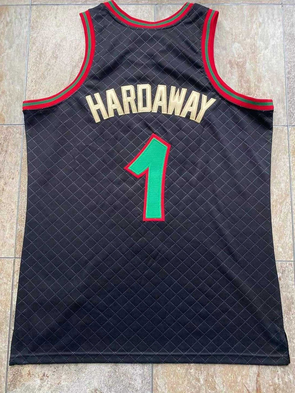 Thumbnail: Magic MN 1993-94 (Hardwood Classic)