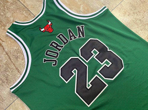 Thumbnail: Chicago Bulls MN 1997-98 (Go Green)