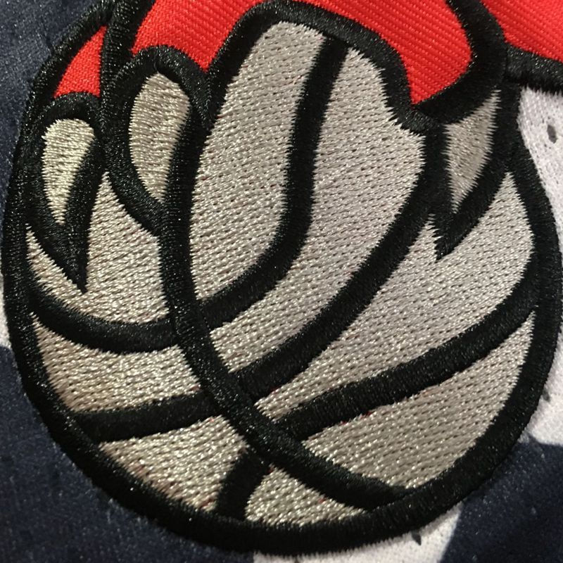 Thumbnail: Toronto Raptors MN 1998-99 (Hardwood Classic)