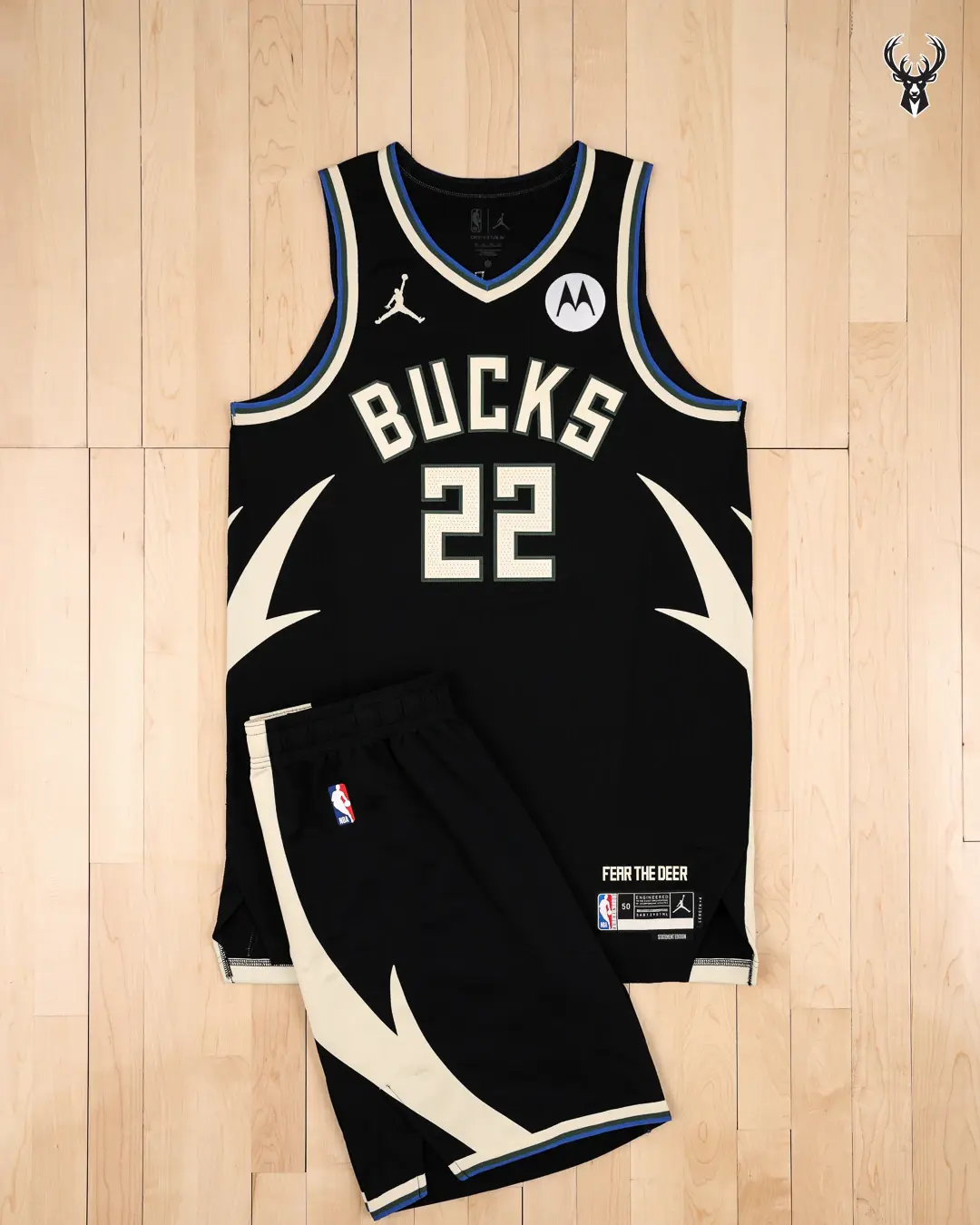 Milwaukee Bucks 2022-23 SW City Edition