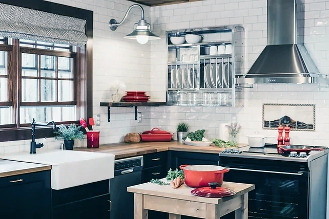 Image by Becca Tapert.webp