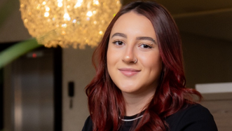 Jovem em Destaque | Escritora SAMARA BUCHWEITZ