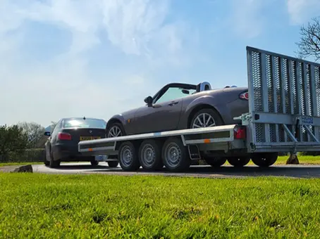 trailer unladen weight